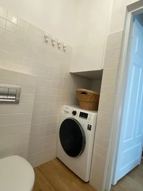 Apartment In Siekierki District To Rest, To Work Warsaw